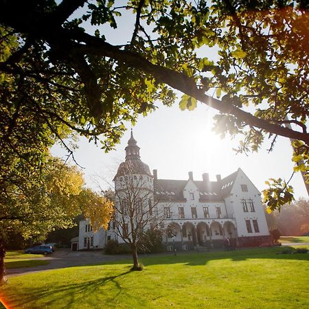 Hellidens Slott Hotel Tidaholm Exterior photo