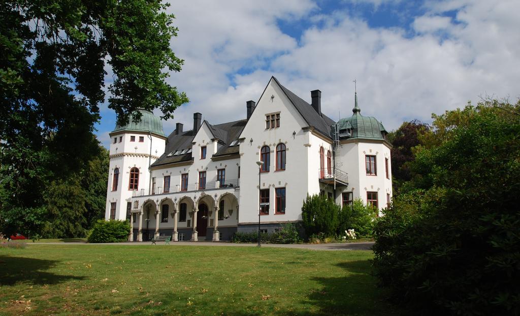 Hellidens Slott Hotel Tidaholm Exterior photo