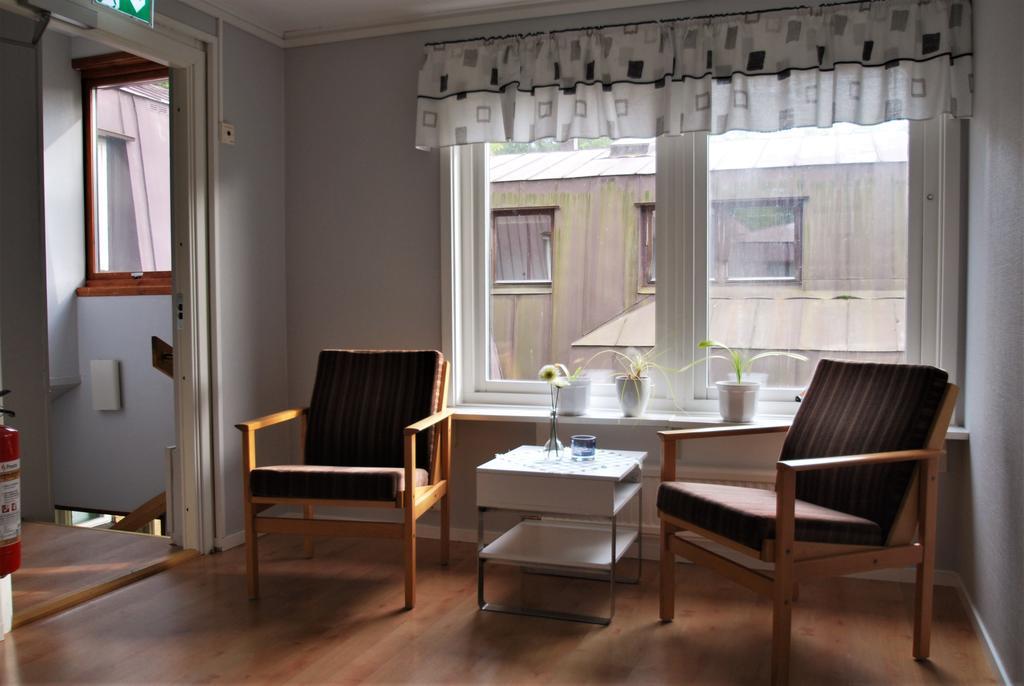 Hellidens Slott Hotel Tidaholm Exterior photo